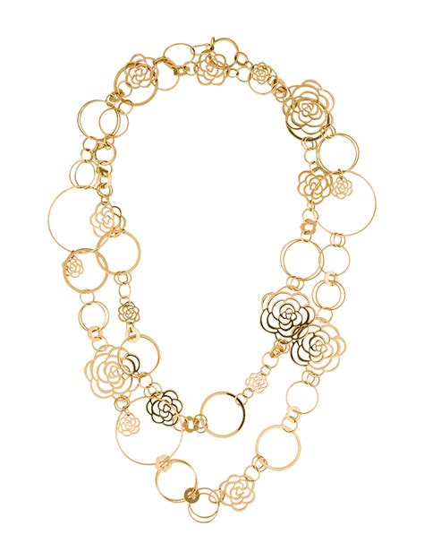 bague chanel camelia diamant|Chanel camellia flower necklace.